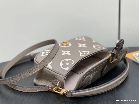 Aaa replica bags Nano CM LOUIS Diane-19*10.5*6 VUITTON 0714